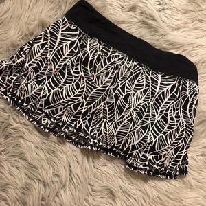 Lulu lemon skirt